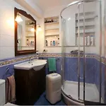 Zona Tetuan Puertochico Apartment *