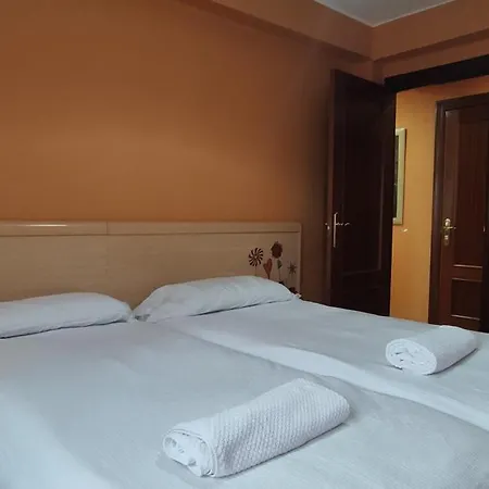 Zona Tetuan Puertochico Apartment